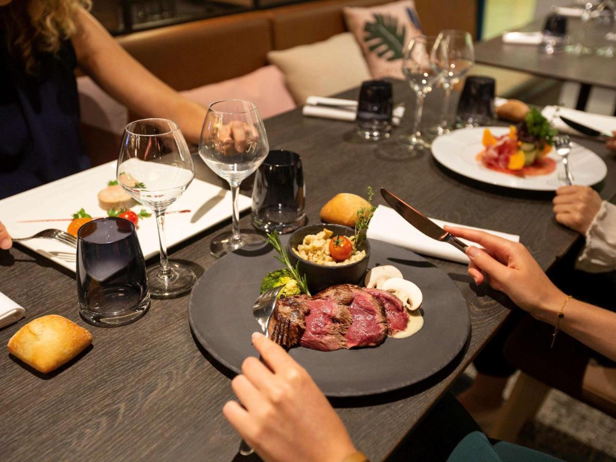 Ibis Strasbourg Centre Les Halles Экстерьер фото
