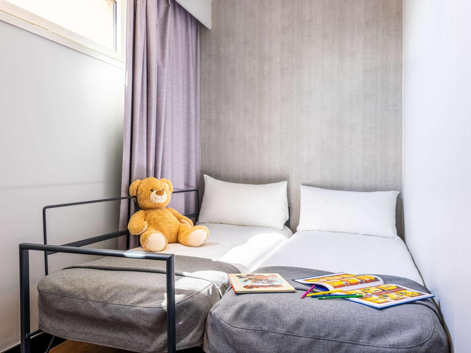 Ibis Strasbourg Centre Les Halles Экстерьер фото