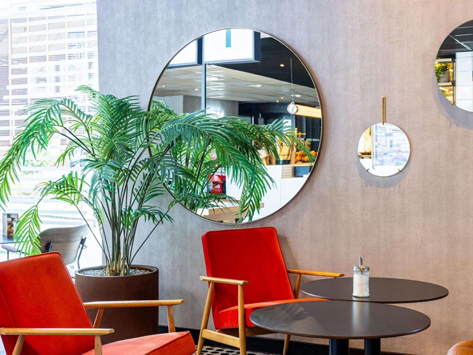 Ibis Strasbourg Centre Les Halles Экстерьер фото