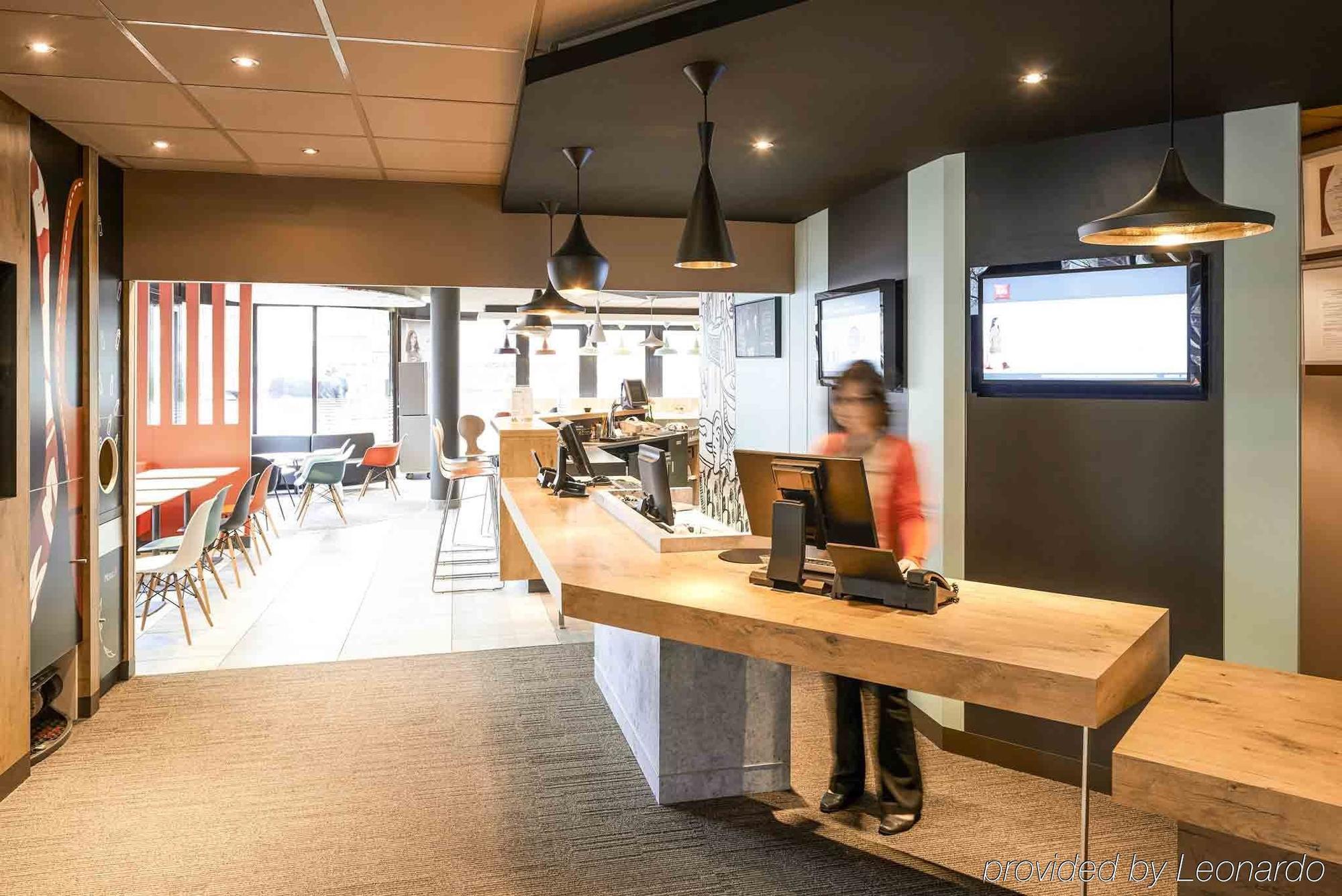 Ibis Strasbourg Centre Les Halles Экстерьер фото