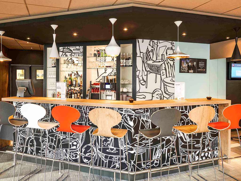 Ibis Strasbourg Centre Les Halles Экстерьер фото